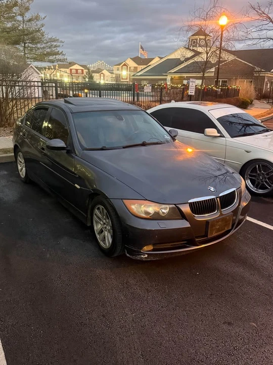 2007 BMW E90 3 Series Sedan - Image 2 of 6