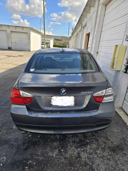2007 BMW E90 3 Series Sedan - Image 3 of 9