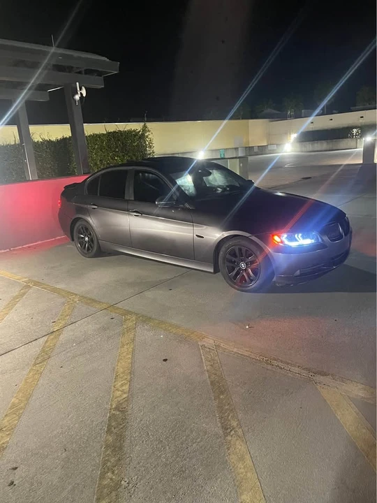 2007 BMW E90 3 Series Sedan - Image 2 of 6