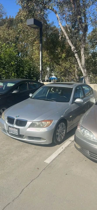 2007 BMW E90 3 Series Sedan - Image 2 of 3