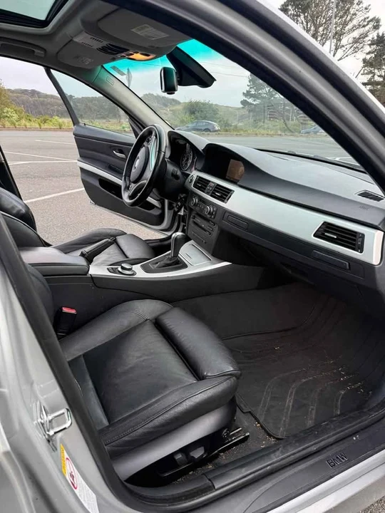 2007 BMW E90 3 Series Sedan - Image 12 of 20