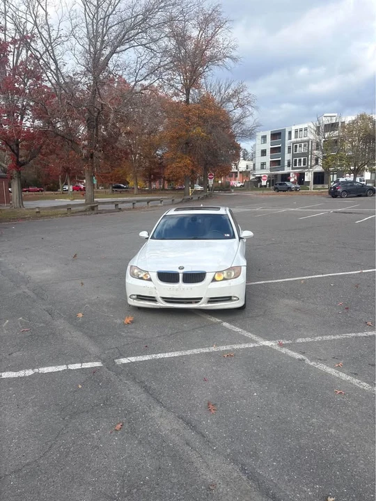 2007 BMW E90 3 Series Sedan - Image 8 of 15