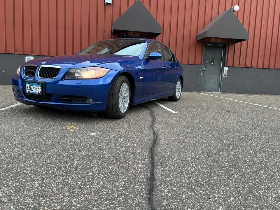 2007 BMW E90 3 Series Sedan - Image 2 of 6