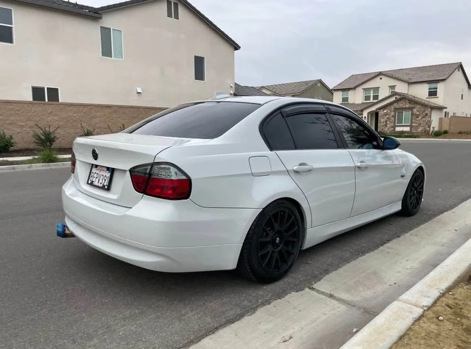 2007 BMW E90 3 Series Sedan - Image 3 of 8
