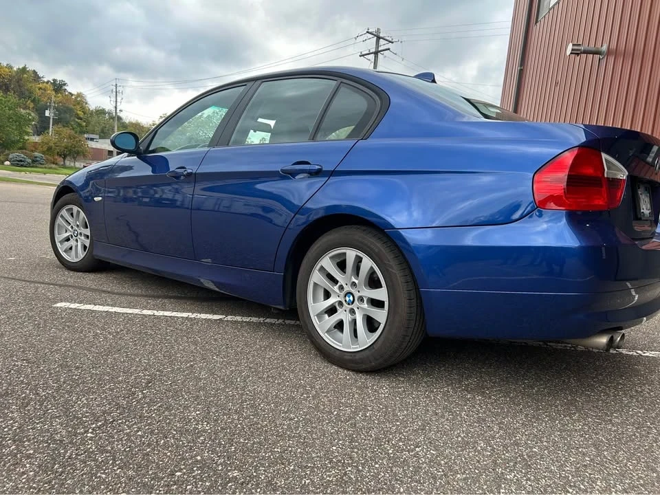 2007 BMW E90 3 Series Sedan - Image 4 of 6