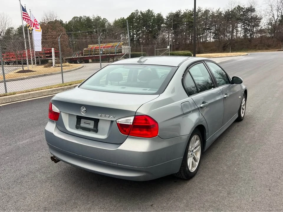 2007 BMW E90 3 Series Sedan - Image 5 of 9