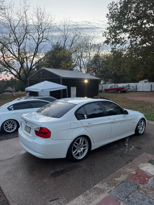 2007 BMW E90 3 Series Sedan - Image 3 of 6