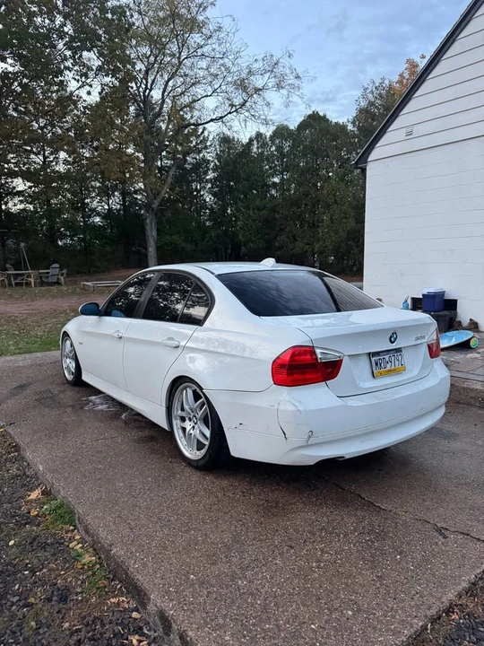 2007 BMW E90 3 Series Sedan - Image 4 of 6