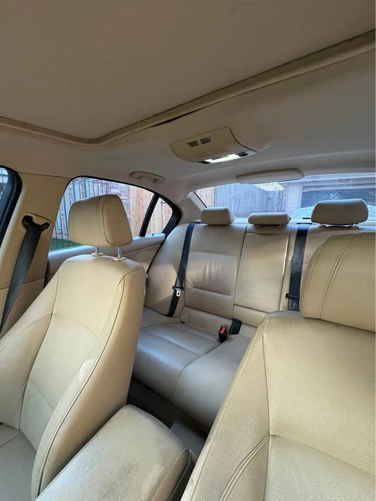2007 BMW E90 3 Series Sedan - Image 9 of 13