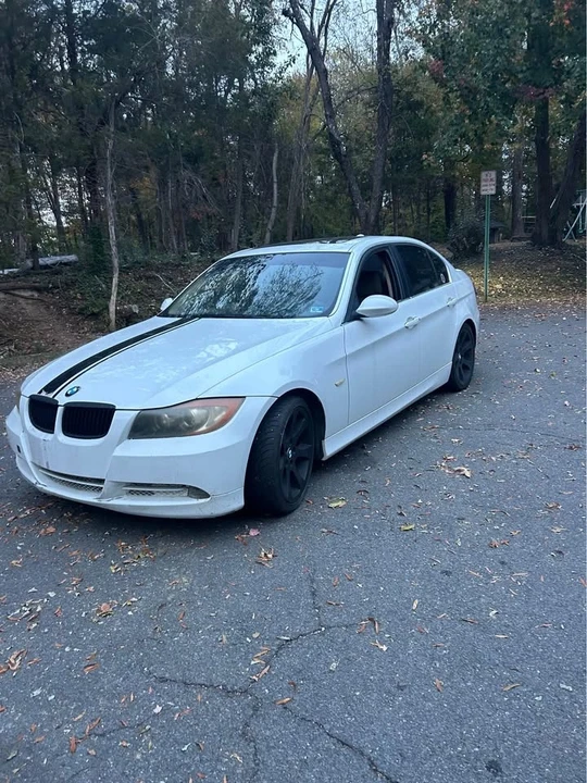 2007 BMW E90 335i Sedan - Image 2 of 10