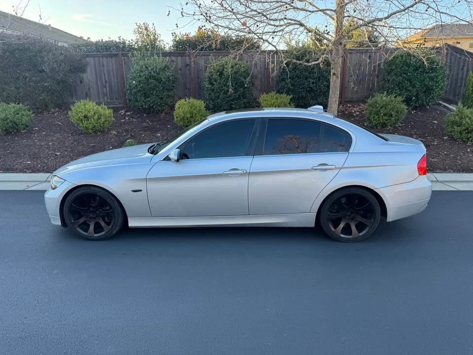 2007 BMW E90 335i Sedan - Image 2 of 9