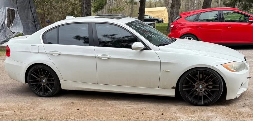 2007 BMW E90 335i Sedan - Image 2 of 9