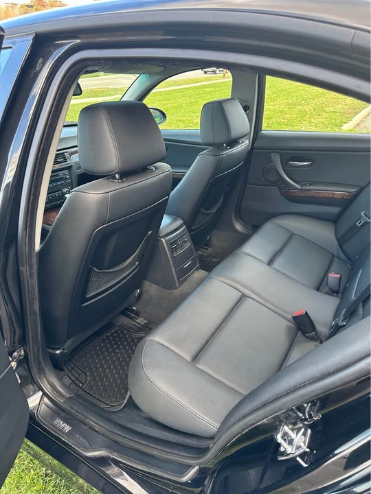 2007 BMW E90 335i Sedan - Image 14 of 17