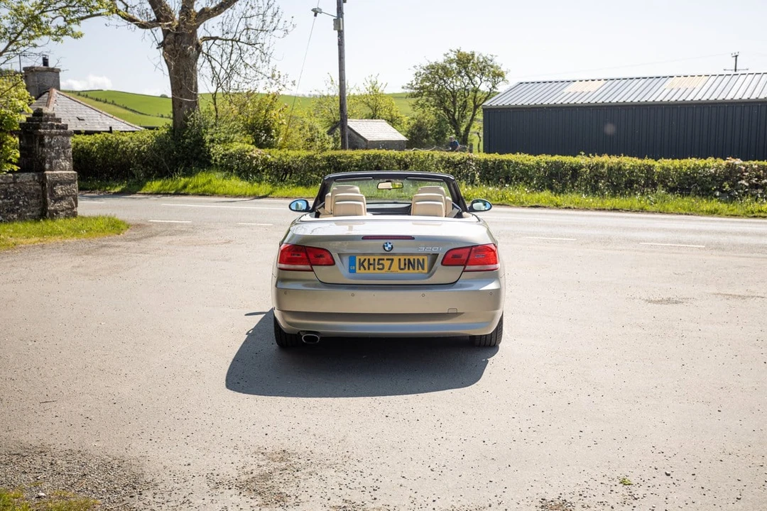 2007 BMW E93 3 Series Convertible - Image 7 of 30
