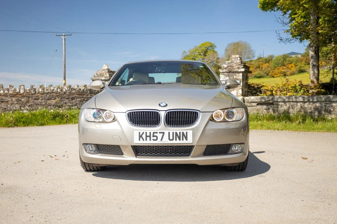 2007 BMW E93 3 Series Convertible - Image 18 of 30