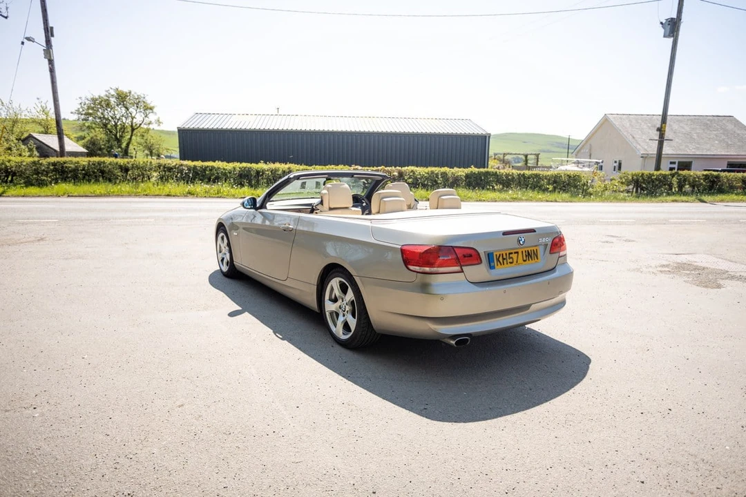2007 BMW E93 3 Series Convertible - Image 9 of 30