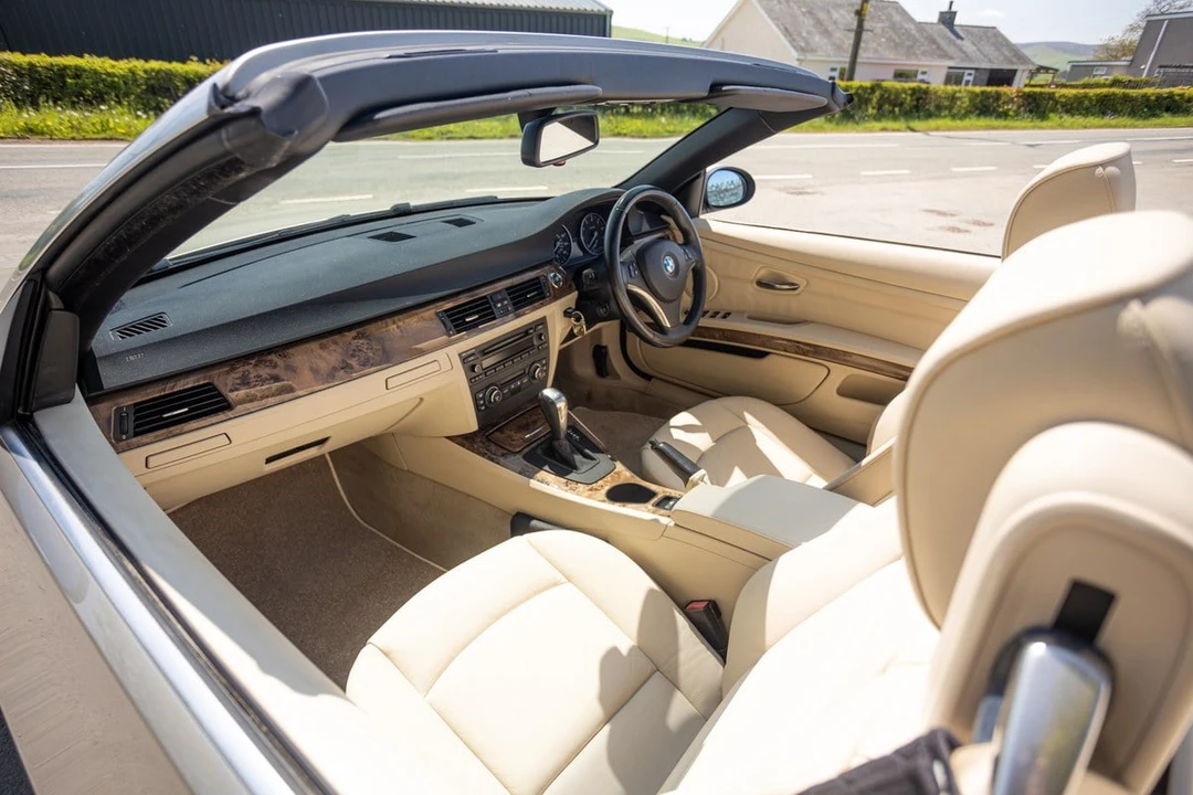 2007 BMW E93 3 Series Convertible - Image 23 of 30