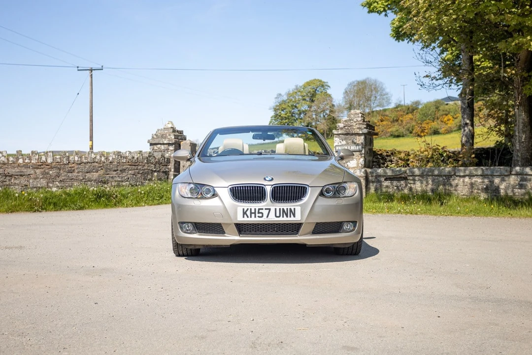 2007 BMW E93 3 Series Convertible - Image 2 of 30