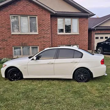 2007 BMW 323i