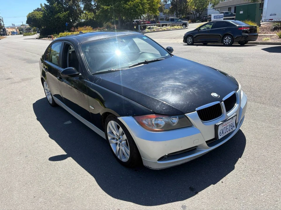 2007 BMW E90 3 Series Sedan - Image 3 of 8