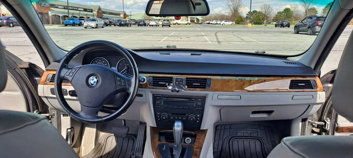 2007 BMW E90 3 Series Sedan - Image 14 of 22
