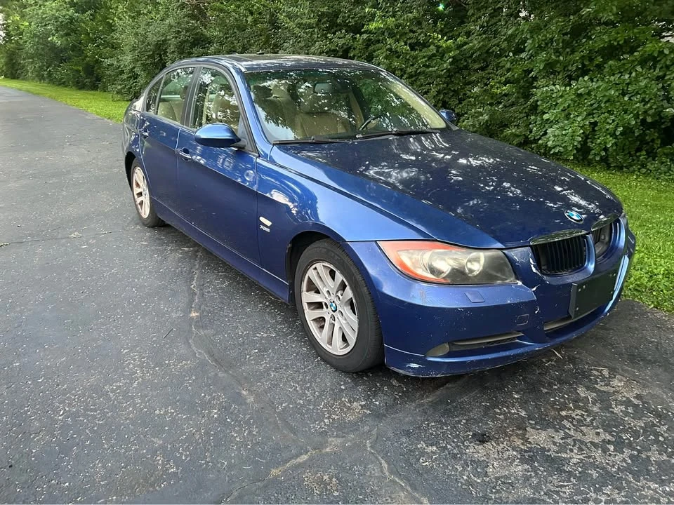 2007 BMW E90 3 Series Sedan - Image 2 of 3