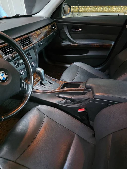 2007 BMW E90 3 Series Sedan - Image 15 of 21