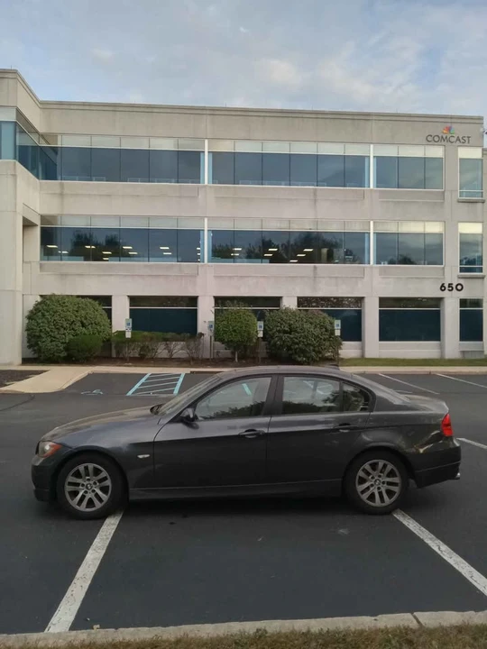 2007 BMW E90 3 Series Sedan - Image 2 of 7