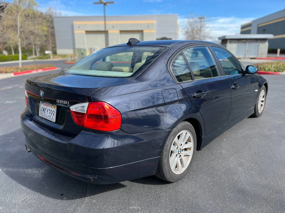 2007 BMW E90 3 Series Sedan - Image 3 of 20