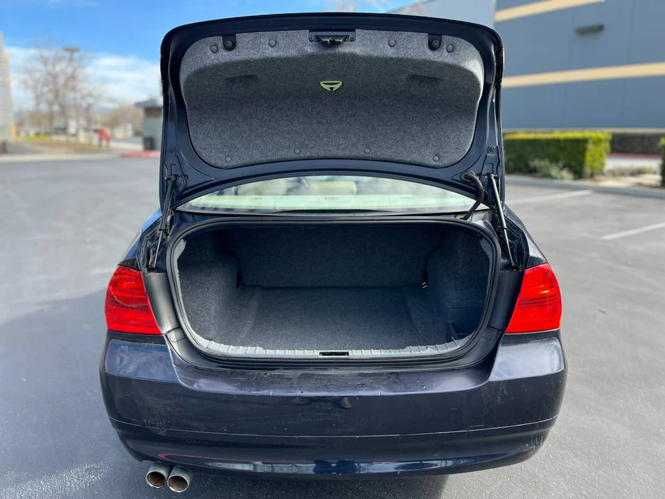 2007 BMW E90 3 Series Sedan - Image 5 of 20