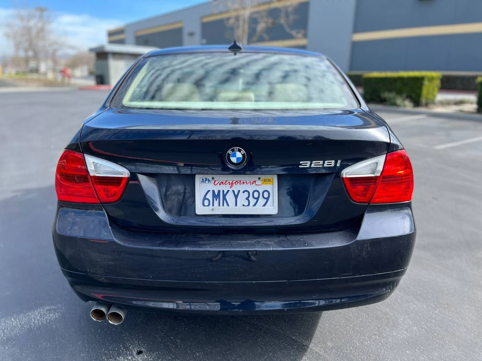 2007 BMW E90 3 Series Sedan - Image 4 of 20