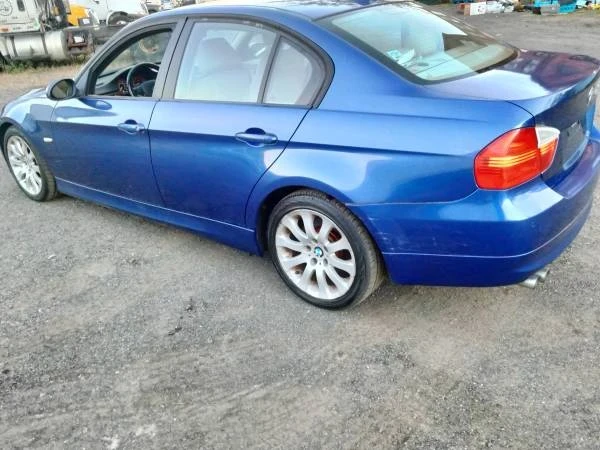2007 BMW E90 3 Series Sedan - Image 10 of 21