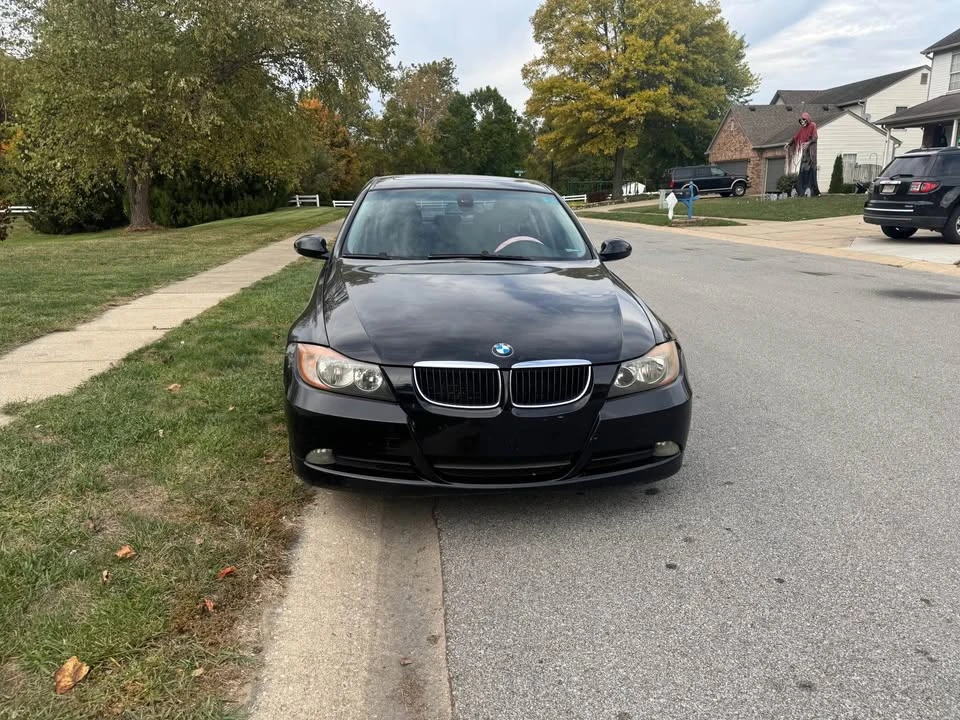 2007 BMW E90 3 Series Sedan - Image 2 of 8