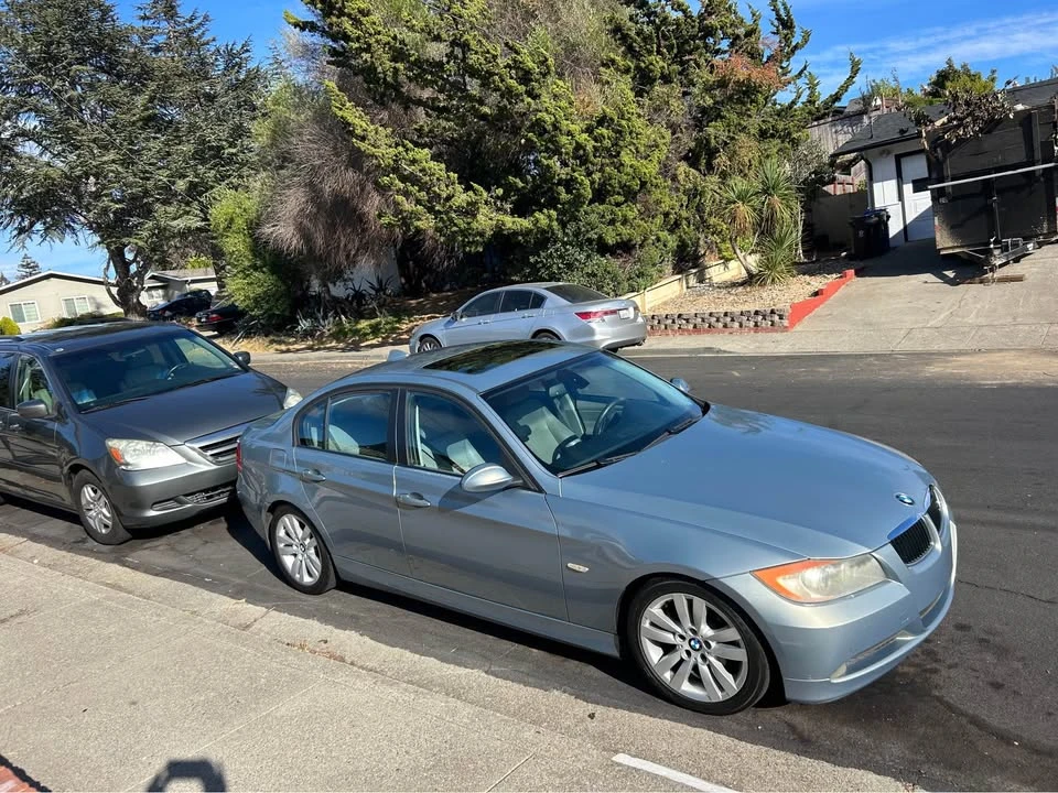 2007 BMW 3 Series - Image 2 of 5
