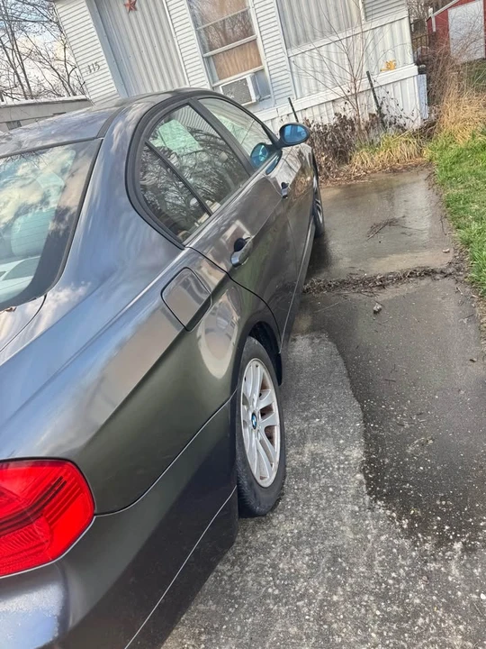 2007 BMW E90 3 Series Sedan - Image 3 of 5