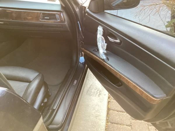 2007 BMW E90 3 Series Sedan - Image 11 of 21
