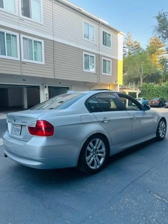 2007 BMW E90 3 Series Sedan - Image 4 of 5