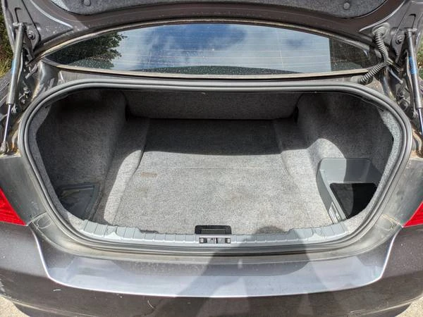 2007 BMW E90 3 Series Sedan - Image 13 of 13