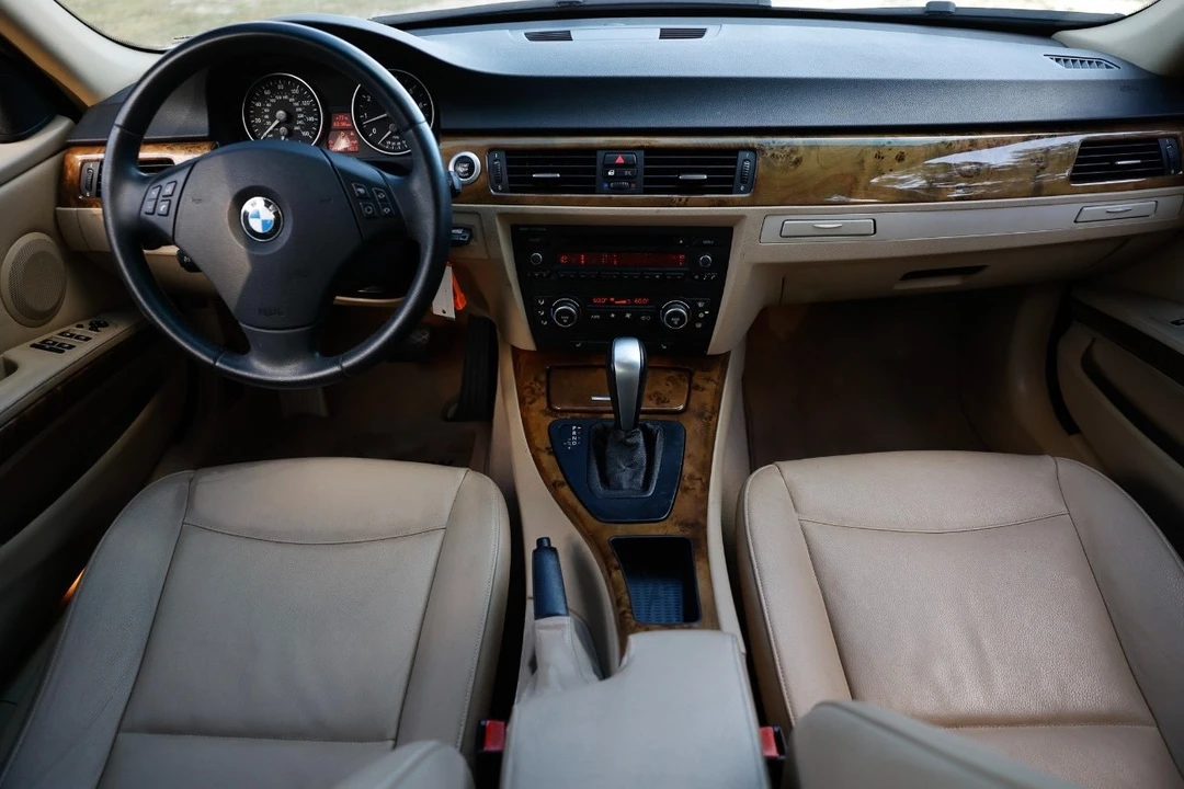 2007 BMW E90 3 Series Sedan - Image 2 of 21