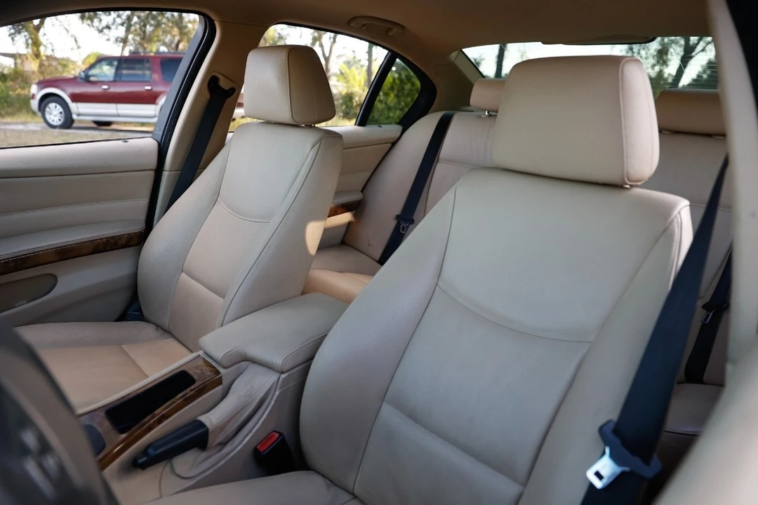 2007 BMW E90 3 Series Sedan - Image 6 of 12
