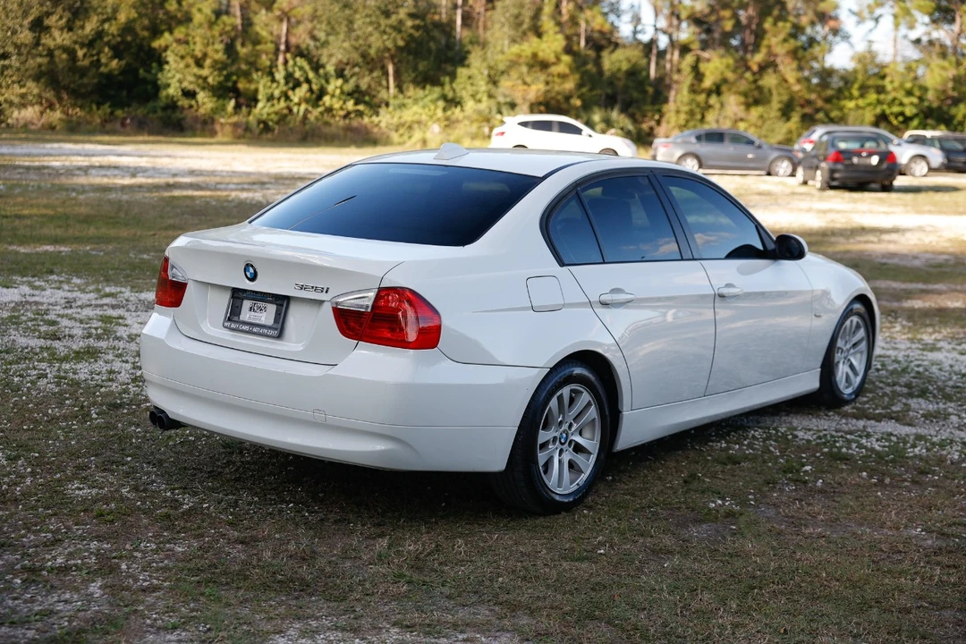 2007 BMW E90 3 Series Sedan - Image 11 of 21