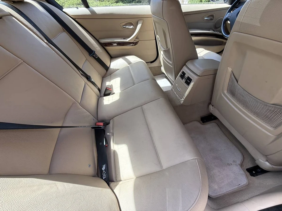 2007 BMW E90 3 Series Sedan - Image 5 of 10