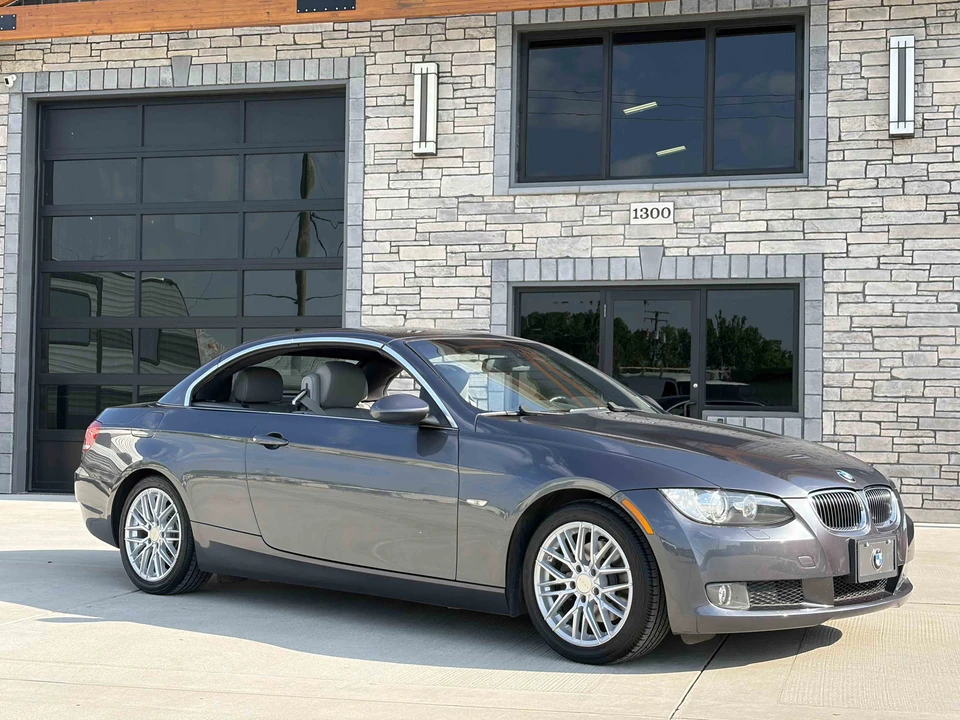 2007 BMW E93 3 Series Convertible - Image 2 of 31