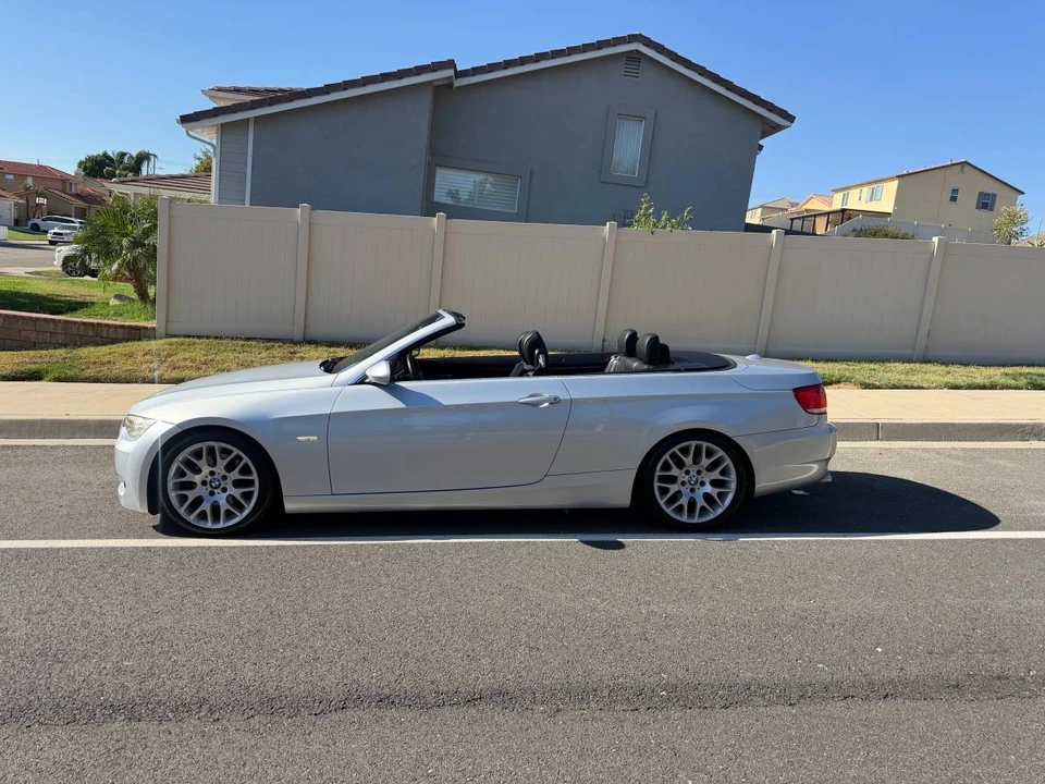 2007 BMW E93 3 Series Convertible - Image 2 of 15