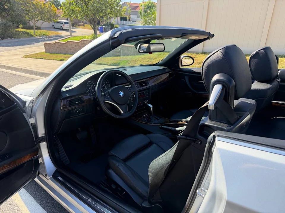 2007 BMW E93 3 Series Convertible - Image 12 of 15