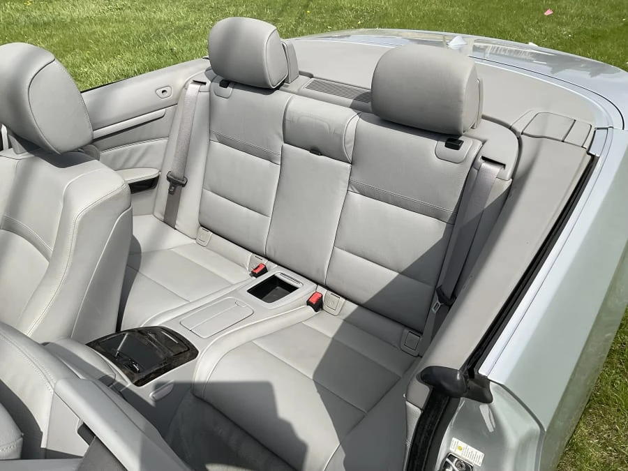 2007 BMW E93 3 Series Convertible - Image 10 of 13