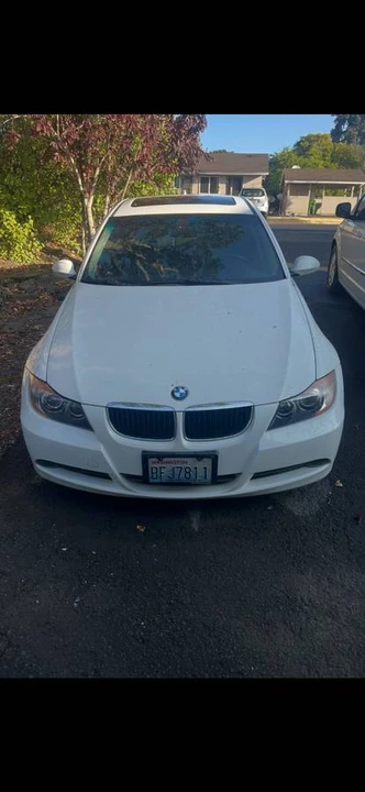 2007 BMW E90 3 Series Sedan - Image 2 of 3