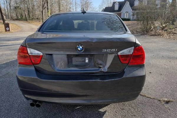 2007 BMW E90 3 Series Sedan - Image 12 of 13