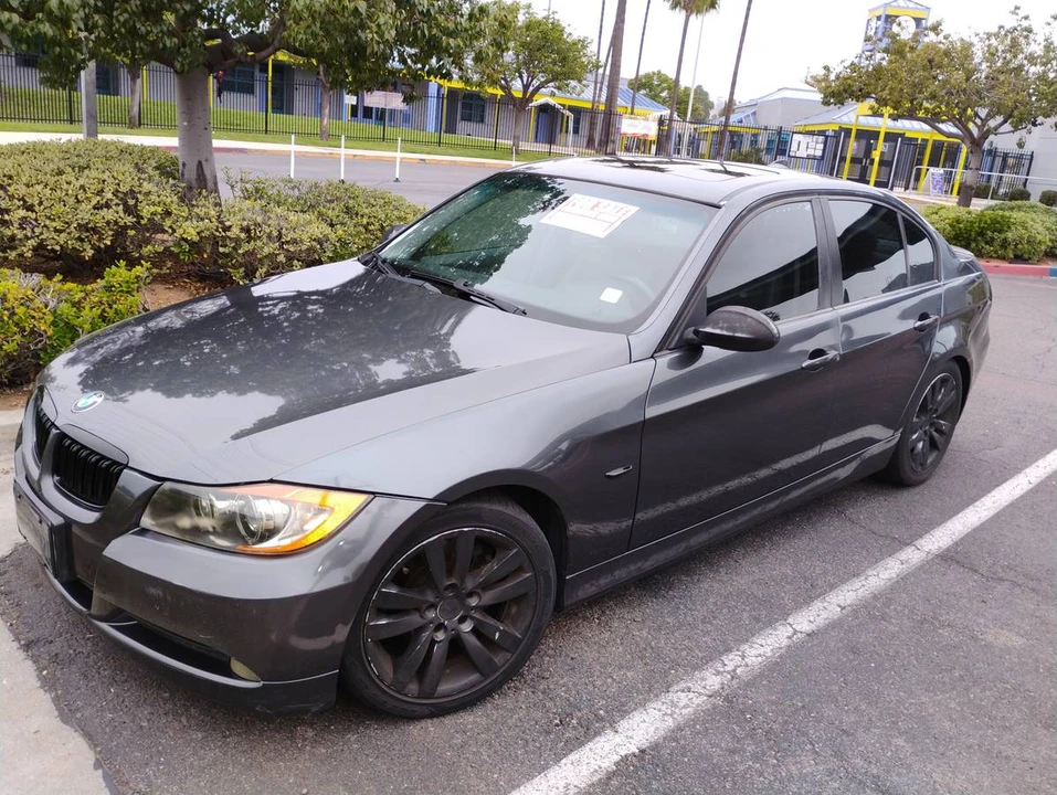 2007 BMW E90 3 Series Sedan - Image 2 of 4