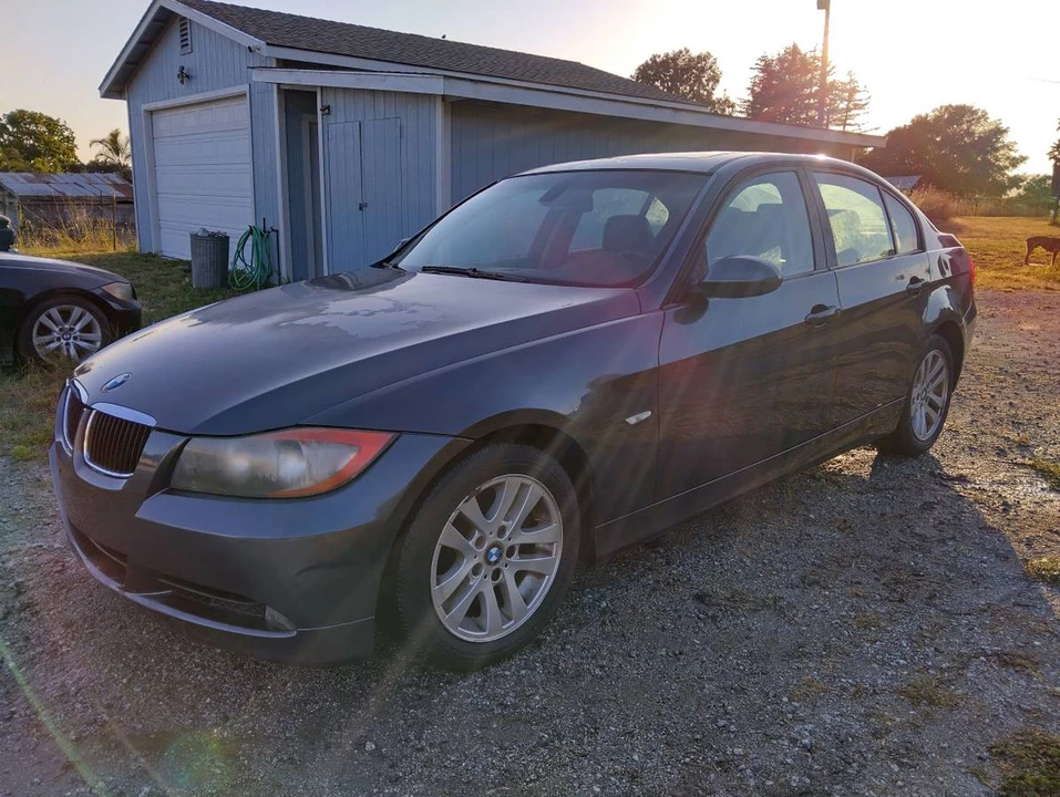 2007 BMW E90 3 Series Sedan - Image 3 of 5